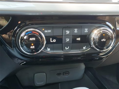 New 2025 Chevrolet Trax LT w/ Driver Confidence Package image 25
