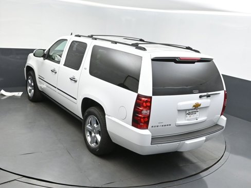 Used 2013 Chevrolet Suburban LTZ image 31