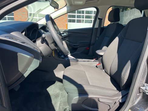 Used 2018 Ford Focus SE image 11