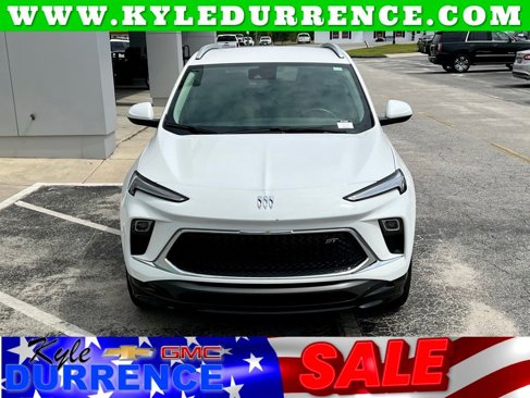 Used 2024 Buick Encore GX Sport Touring w/ Comfort Package image 11