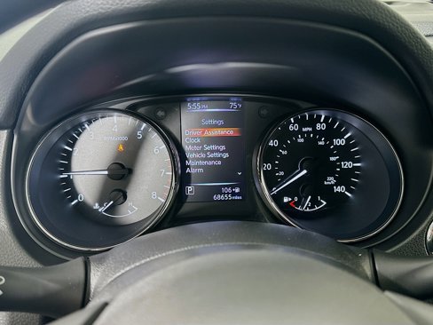 Used 2018 Nissan Rogue Sport SV image 18