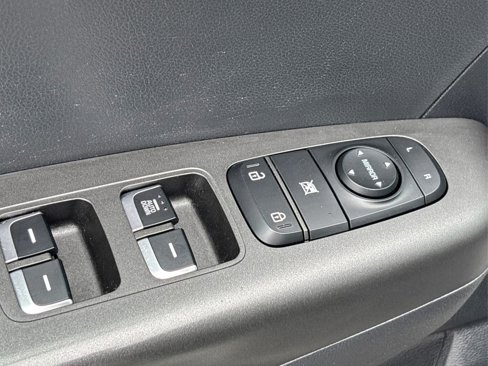 Used 2020 Kia Sportage LX image 29
