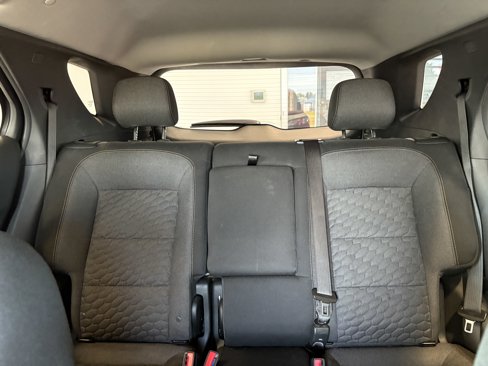 Used 2021 Chevrolet Equinox LT image 24