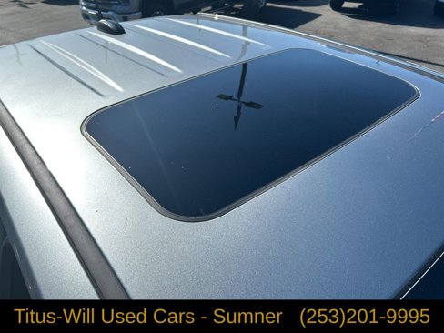 Used 2024 GMC Canyon Denali image 28