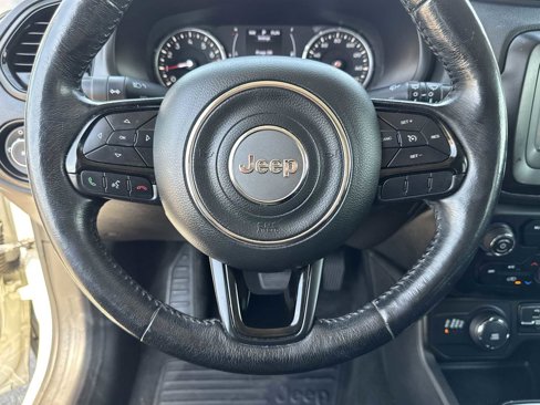 Used 2019 Jeep Renegade Altitude w/ Quick Order Package 2XM image 19