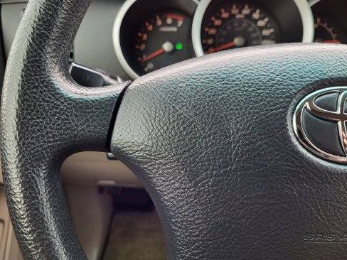 Used 2006 Toyota 4Runner SR5 image 24