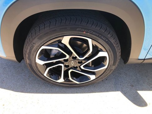 New 2025 Chevrolet Trax RS w/ Driver Confidence Package image 41