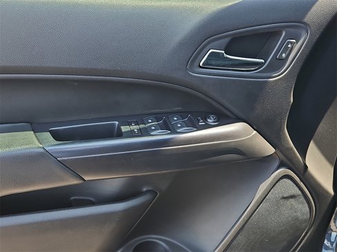 Used 2020 Chevrolet Colorado ZR2 image 21
