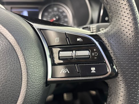 Used 2022 Kia Forte GT-Line w/ GT-Line Premium Package image 25