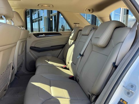 Used 2014 Mercedes-Benz ML 350 4MATIC image 28