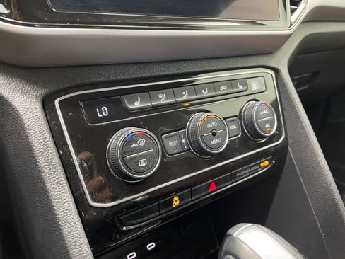 Used 2022 Volkswagen Atlas SE image 39