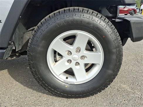 Used 2018 Jeep Wrangler Unlimited Sport S image 11
