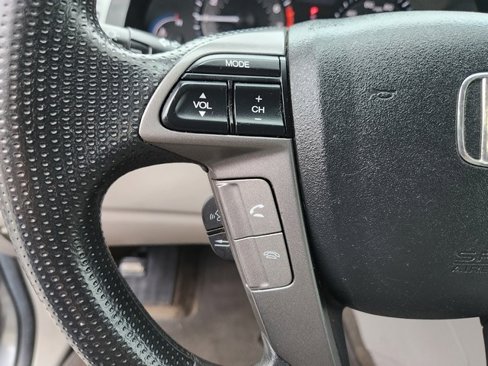 Used 2013 Honda Odyssey EX image 11