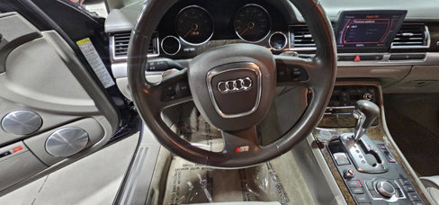 Used 2007 Audi S8 image 27