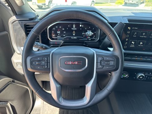 Used 2023 GMC Sierra 1500 SLT w/ X31 Off-Road Package image 17