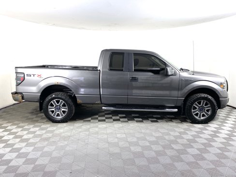 Used 2010 Ford F150 XL image 2
