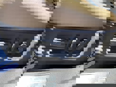 Used 2013 Hyundai Genesis 3.8 image 25