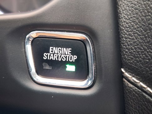 Used 2019 GMC Acadia SLT image 26