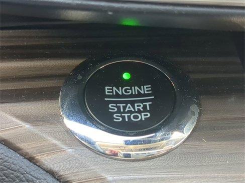 Used 2021 Ford Explorer Limited w/ Equipment Group 301A image 38