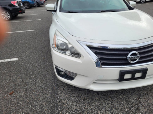 Used 2015 Nissan Altima 2.5 SL w/ Technology Package image 6