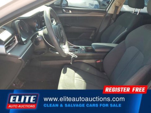 Used 2021 Kia K5 LXS image 13