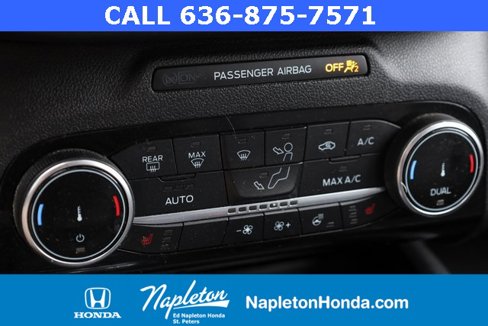 Used 2022 Ford Escape SEL image 18