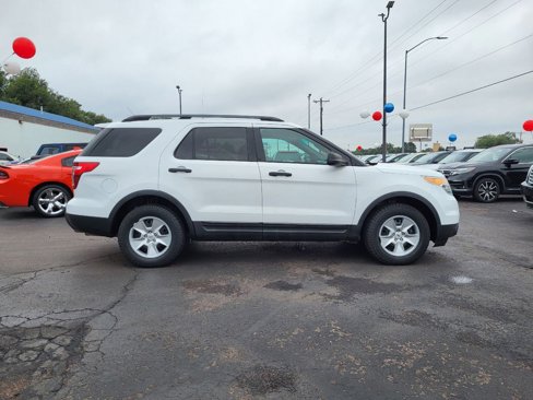 Used 2013 Ford Explorer 4WD w/ Class III Trailer Tow Pkg image 6
