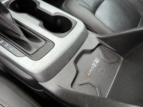 Used 2022 Chevrolet Colorado ZR2 image 36