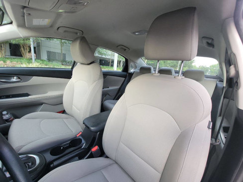 Used 2021 Kia Forte LXS image 11
