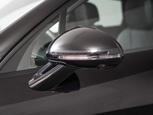 Certified 2023 Porsche Macan image 27