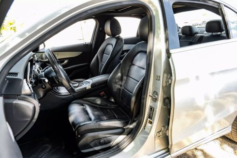 Used 2020 Mercedes-Benz C 300 Sedan image 4