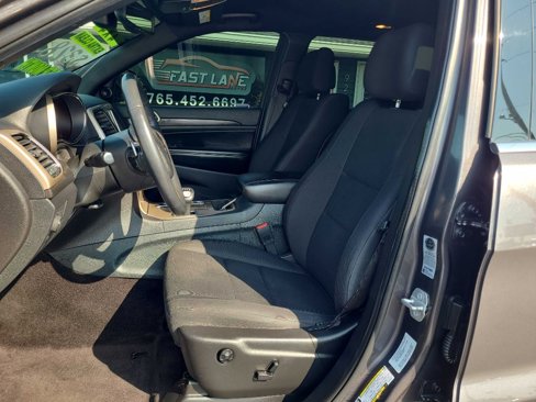 Used 2015 Jeep Grand Cherokee Laredo w/ Quick Order Package 23E image 9