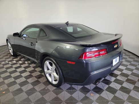 Used 2015 Chevrolet Camaro LT w/ RS Package image 9