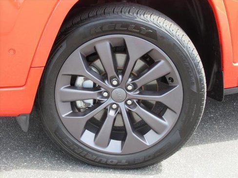 Used 2021 Jeep Cherokee High Altitude image 8