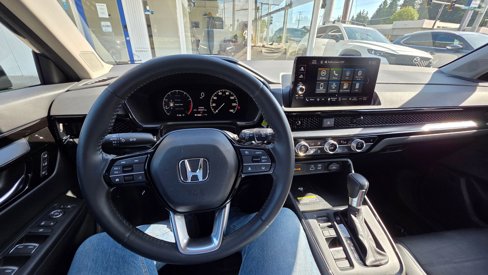 Used 2024 Honda CR-V EX-L image 17