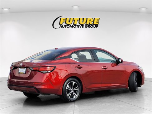Used 2021 Nissan Sentra SV image 4