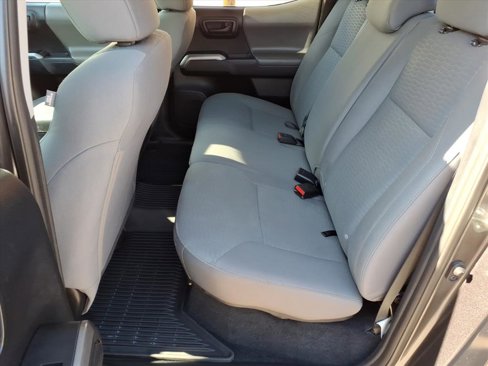 Used 2019 Toyota Tacoma SR5 image 9