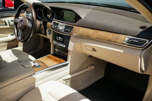 Used 2014 Mercedes-Benz E 350 4MATIC Sedan image 20