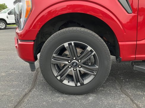 Used 2022 Ford F150 Lariat image 13