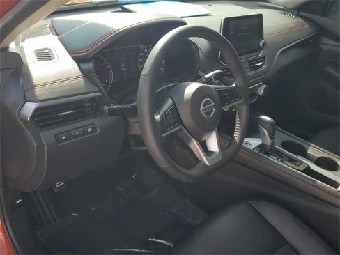 Used 2022 Nissan Altima 2.0 SR image 15