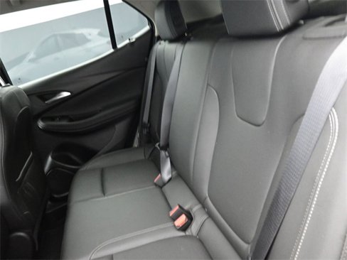 Used 2024 Buick Encore GX Sport Touring image 10