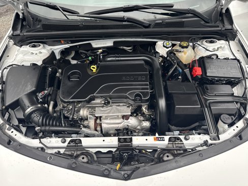 Used 2023 Chevrolet Malibu LT image 16
