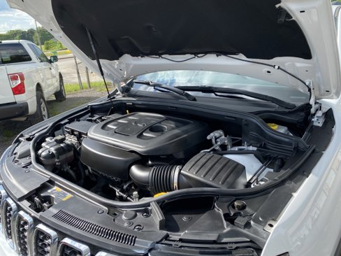 Used 2021 Jeep Grand Cherokee Laredo image 20