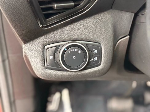 Used 2015 Ford Escape Titanium w/ Equipment Group 301A image 15