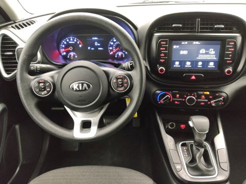 Used 2020 Kia Soul S image 22