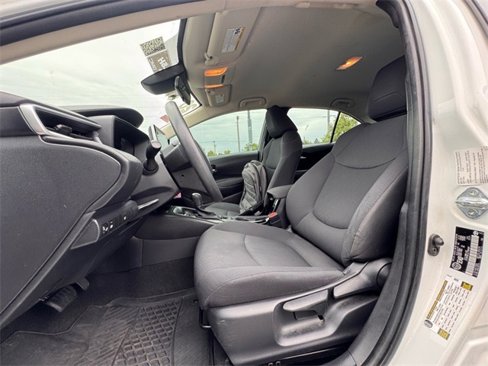 Used 2020 Toyota Corolla LE image 28