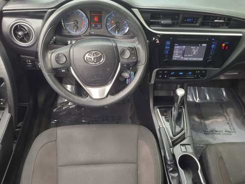 Used 2019 Toyota Corolla L image 14