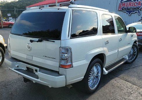 Used 2003 Cadillac Escalade 2WD image 12