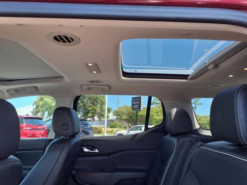 Used 2020 GMC Acadia Denali w/ Denali Ultimate Package image 15