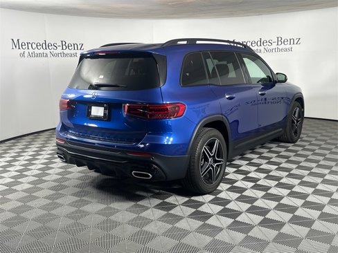 Used 2024 Mercedes-Benz GLB 250 image 7